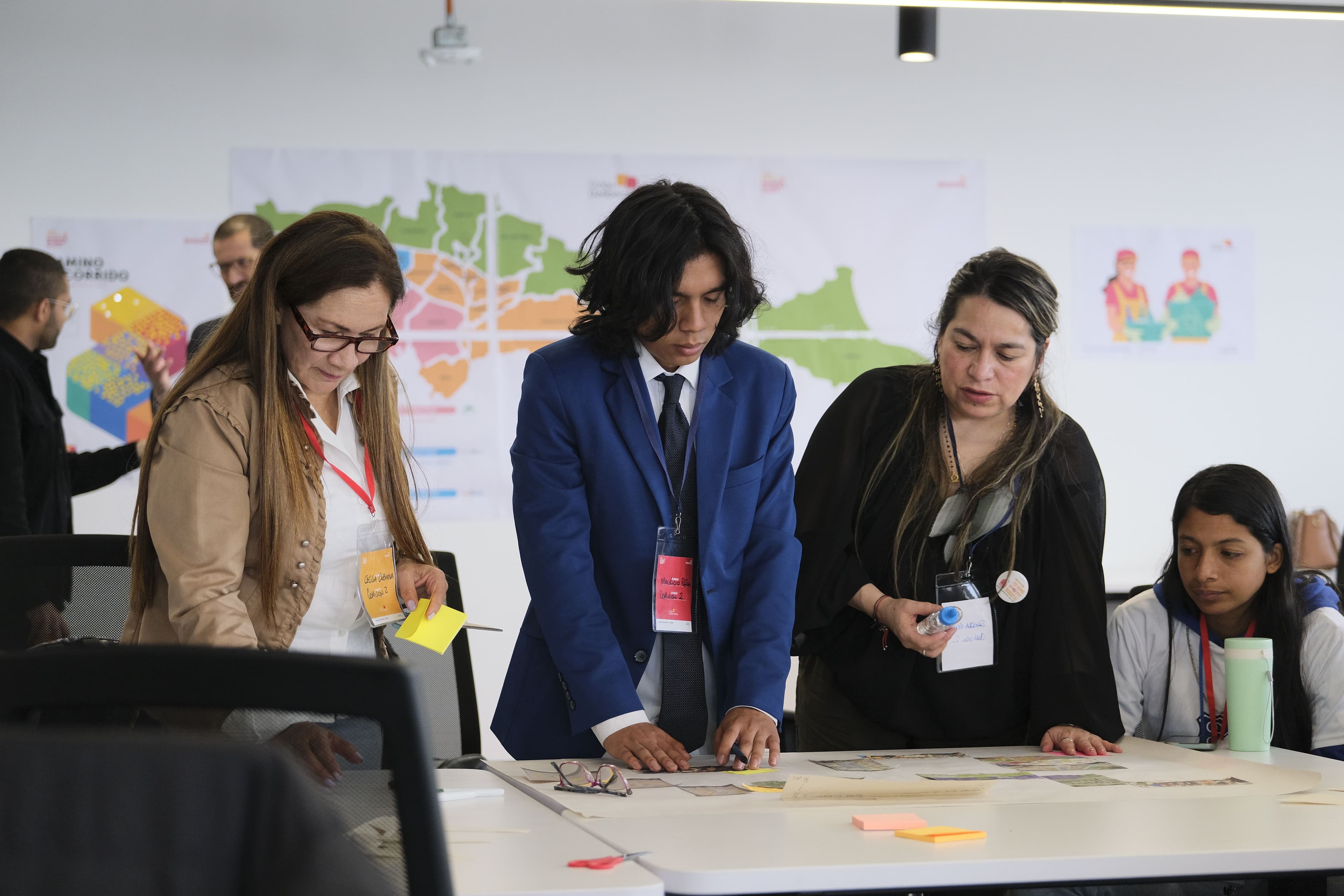 Diálogos que transforman: la juventud sí quiere participar en la construcción de políticas públicas de Bogotá