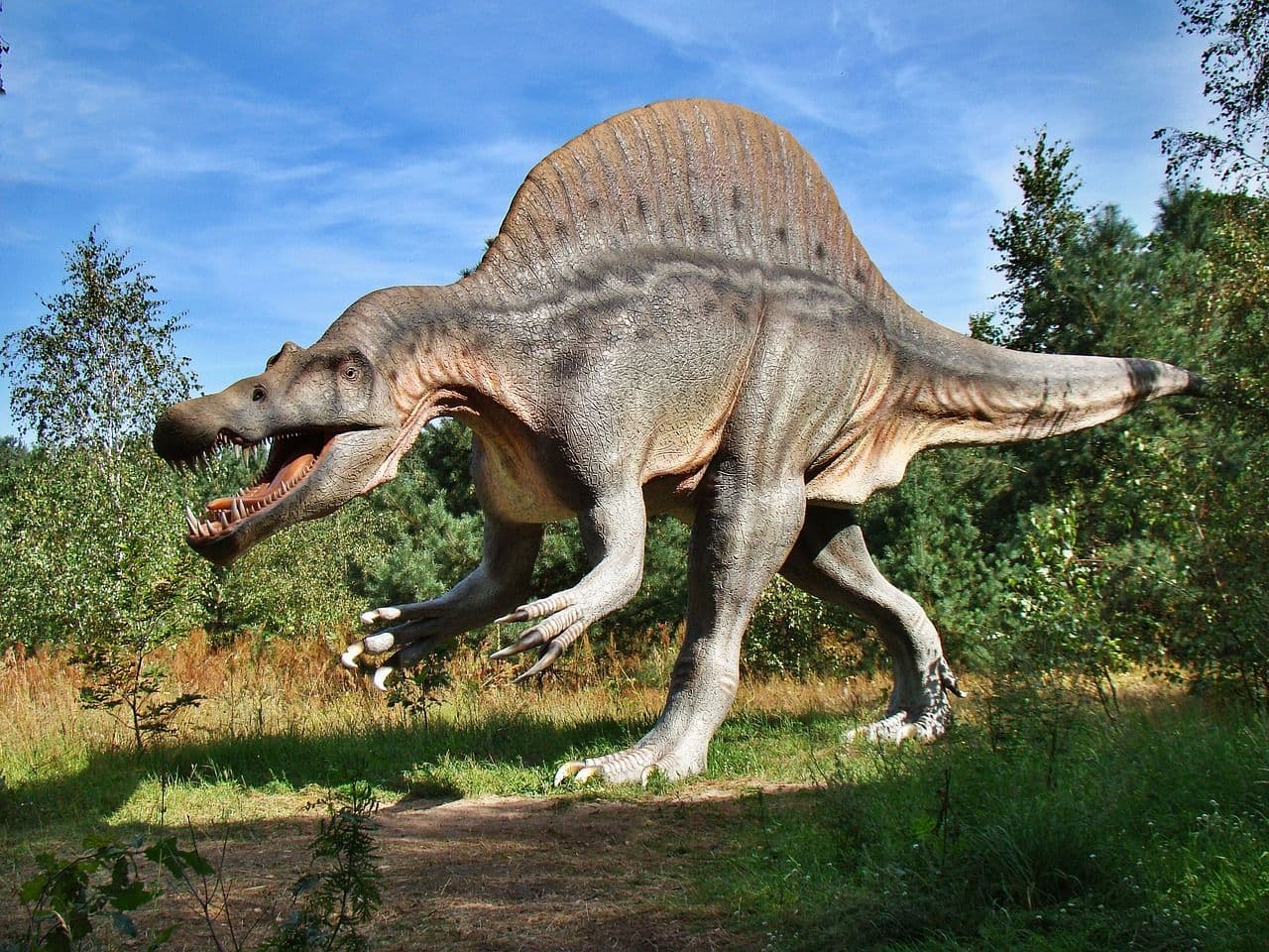 photologuephotos2023-06dinosaur-1310676_1280jpg