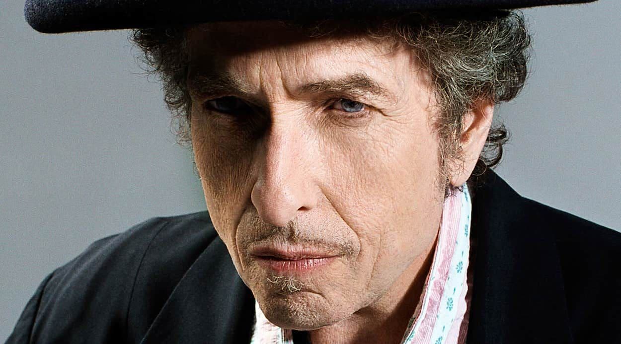 photologuephotos2023-06bob-dylanjpg