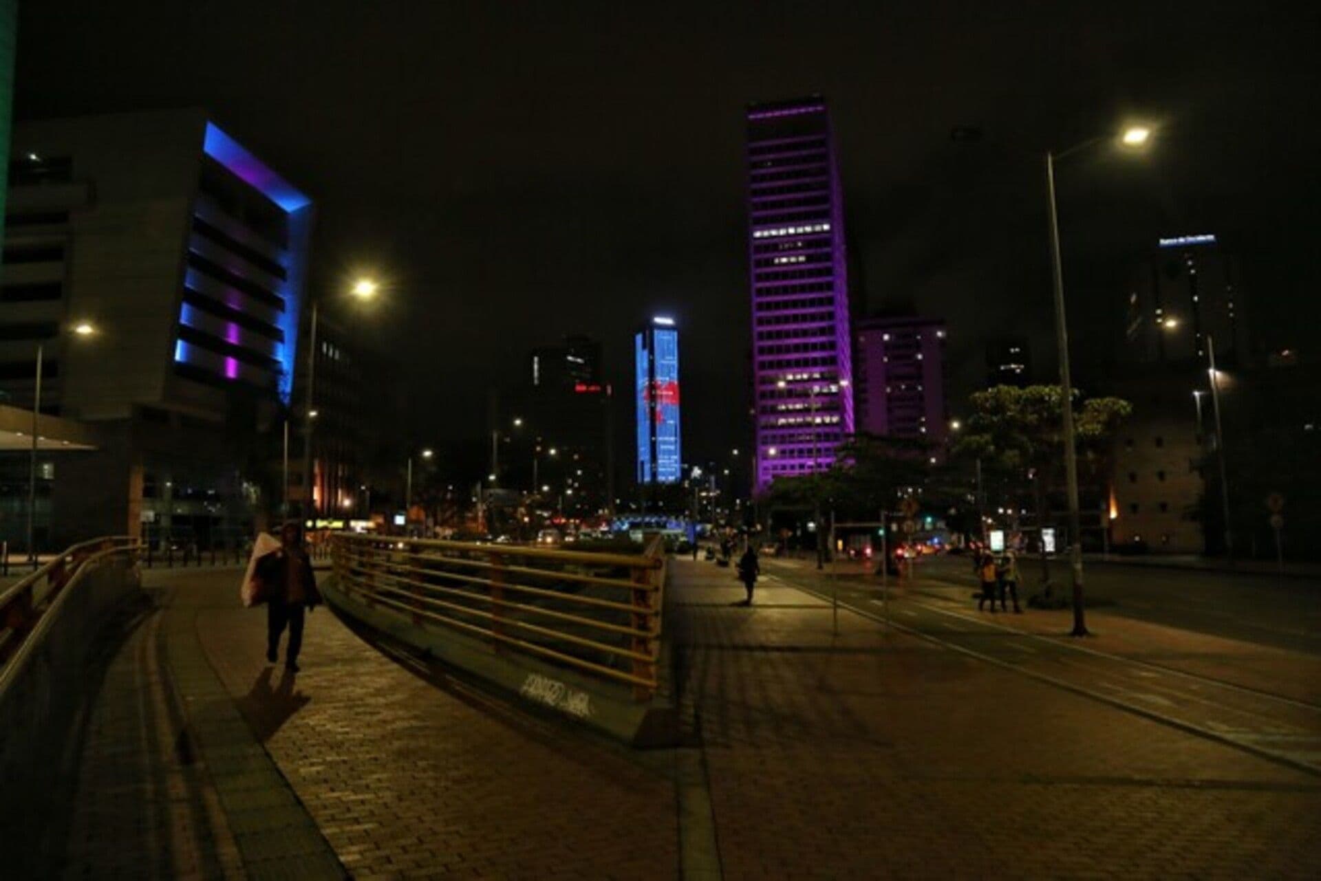 photologuephotos2023-08bogota_centro_de_inversion_1jpg