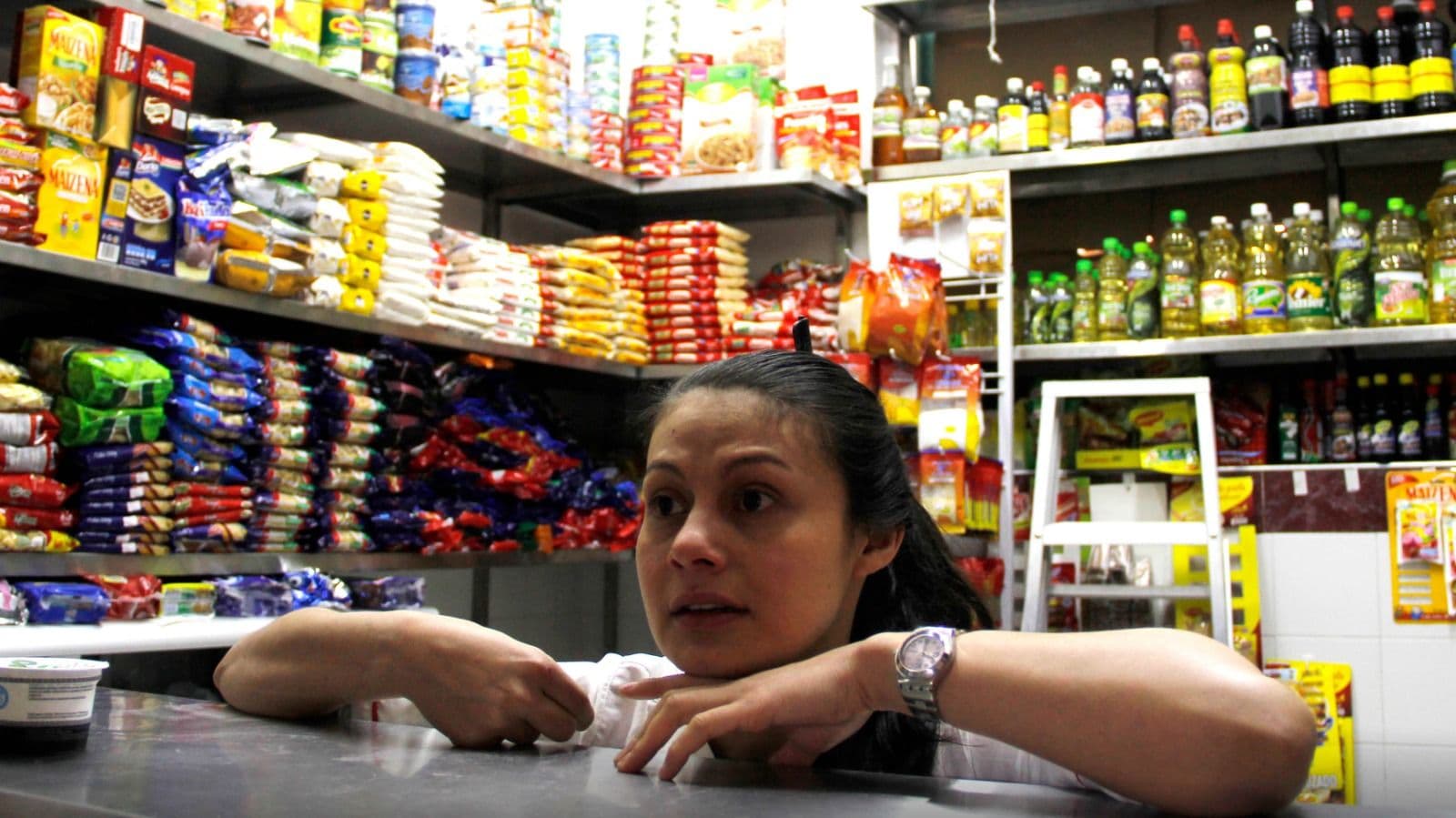 photologuephotos2023-10tienda_de_barrio_2jpeg