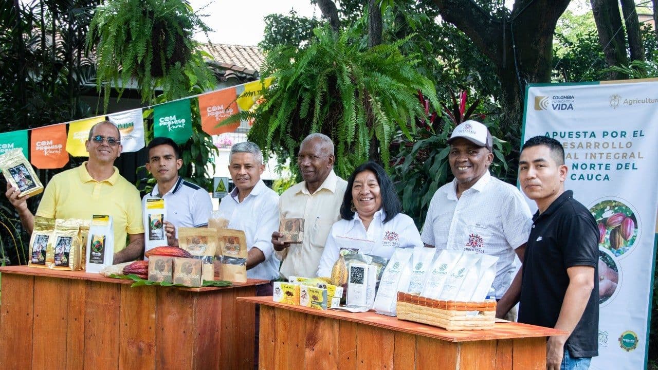 photologuephotos2024-112024-05-24_apuesta_por_el_desarrollo_rural_del_norte_de_cauca-7266_2_1jpg