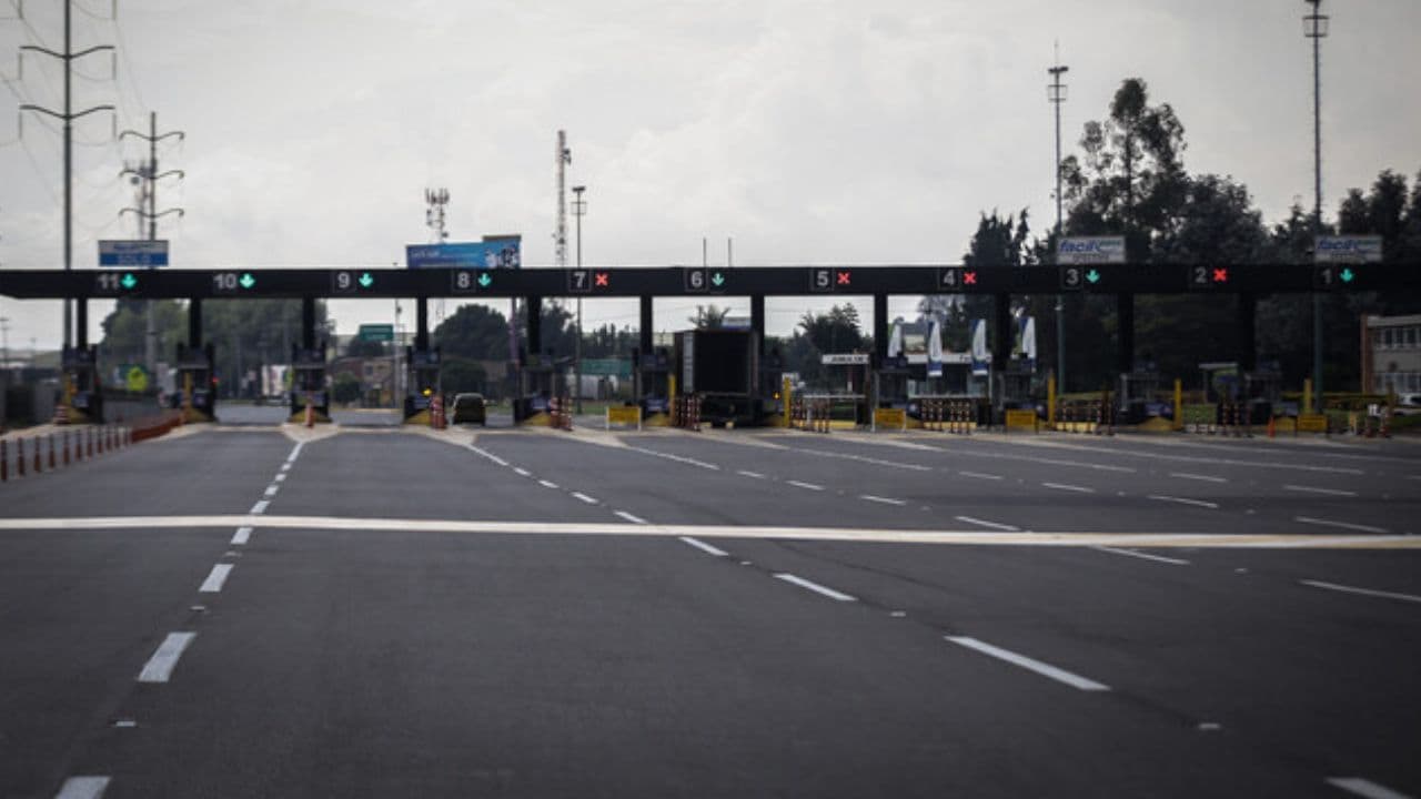 photologuephotos2024-12aumento_en_la_tarifa_de_los_peajes_en_colombiajpg