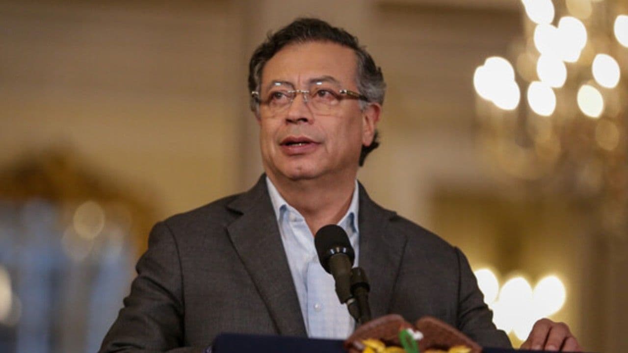 photologuephotos2025-05gustavo_petro_chinajpg