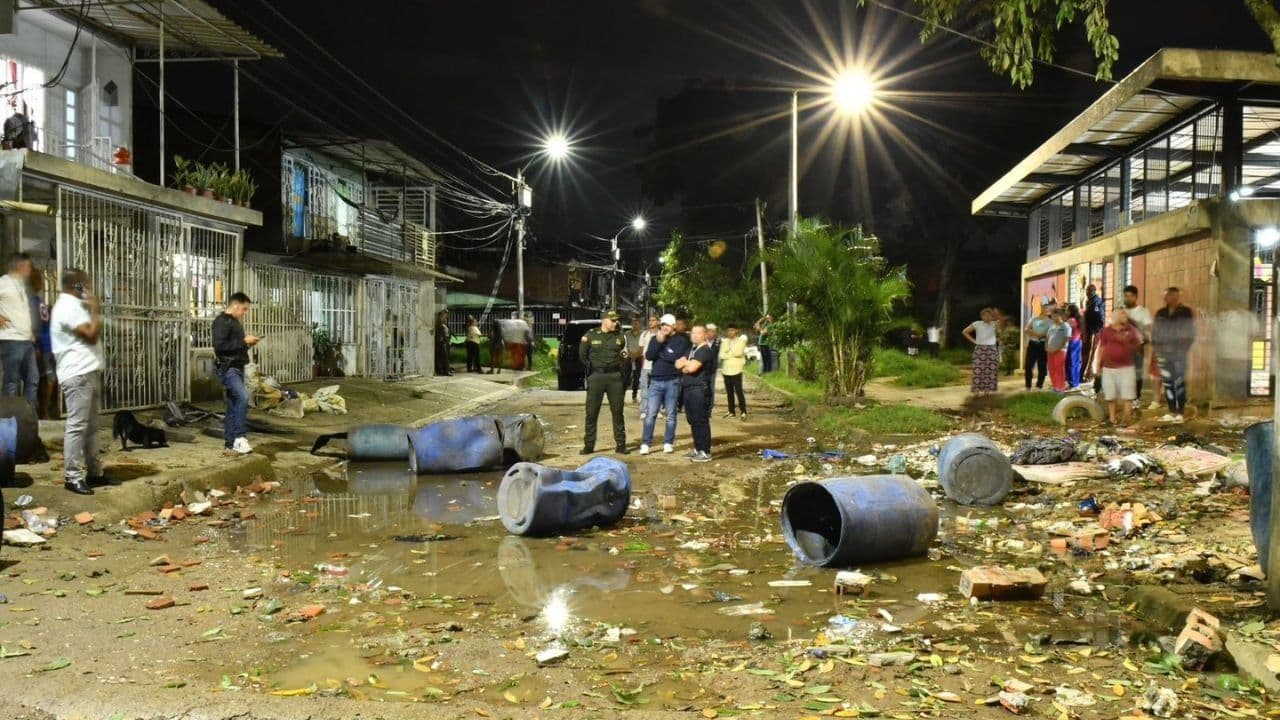 photologuephotos2025-05atentado_terrorista_en_cali_deja_tres_policias_heridos_autoridades_ofrecen_millonaria_recompensajpg