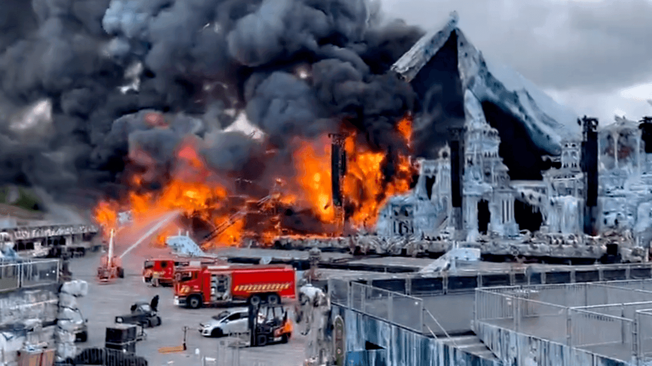 photologuephotos2025-07incendio_en_tomorrowland_captura_redespng photologuephotos2025-07incendio_en_tomorrowland_captura_redespng