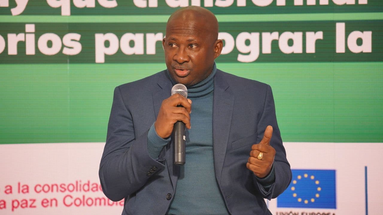 photologuephotos2025-07_el_racismo_y_la_discriminacion_sin_importar_su_origen_son_inaceptables_coordinador_del_consejo_nacional_de_paz_afrocolombiano_2jpg photologuephotos2025-07_el_racismo_y_la_discriminacion_sin_importar_su_origen_son_inaceptables_coordinador_del_consejo_nacional_de_paz_afrocolombiano_2jpg