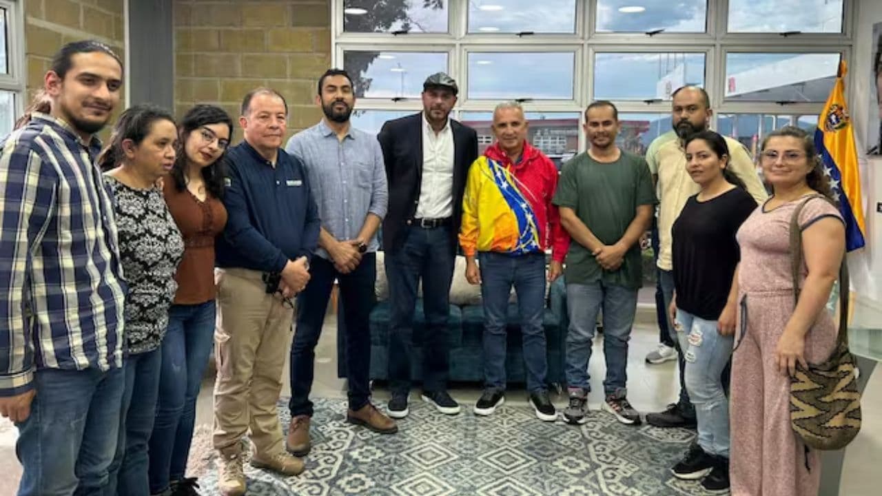 photologuephotos2025-08regimen_de_nicolas_maduro_libero_a_colombianos_retenidos_en_frontera_con_araucajpg