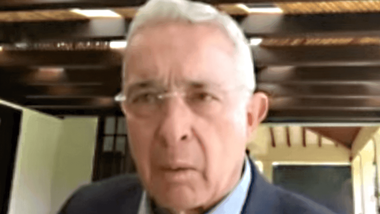 photologuephotos2025-08uribe_en_juicio_2png photologuephotos2025-08uribe_en_juicio_2png