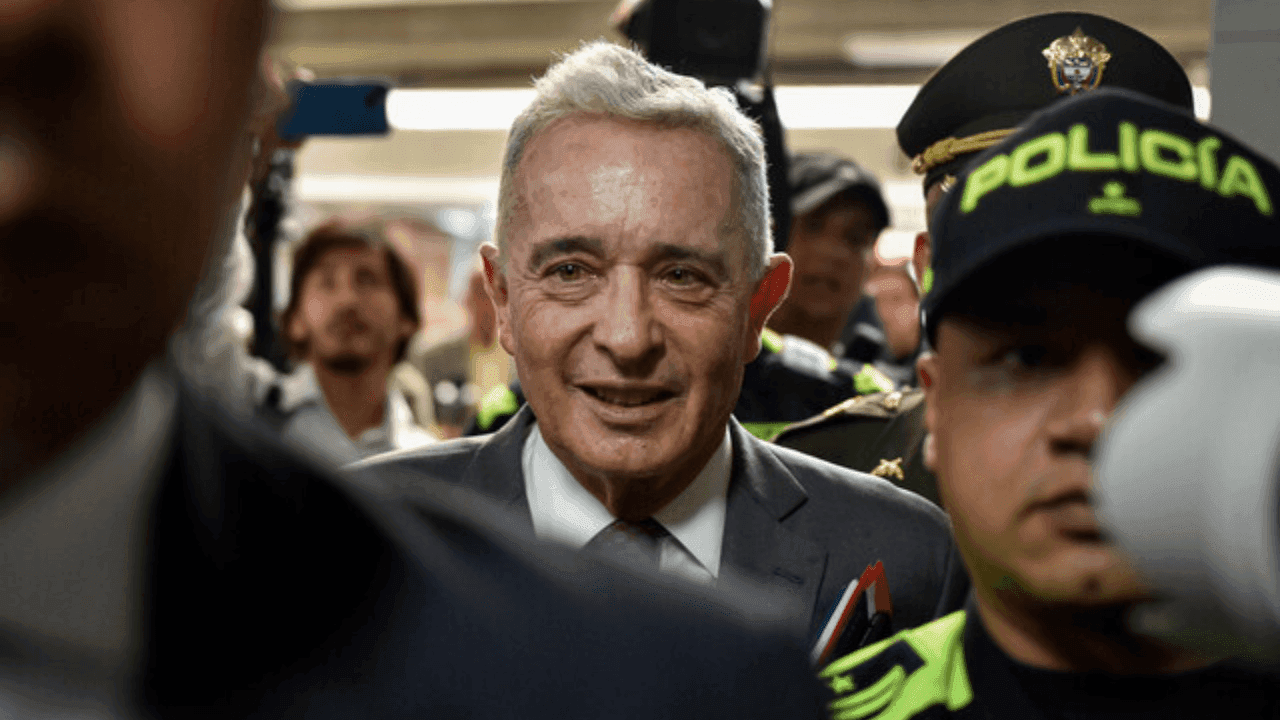 photologuephotos2025-08diseno_sin_titulo_4png