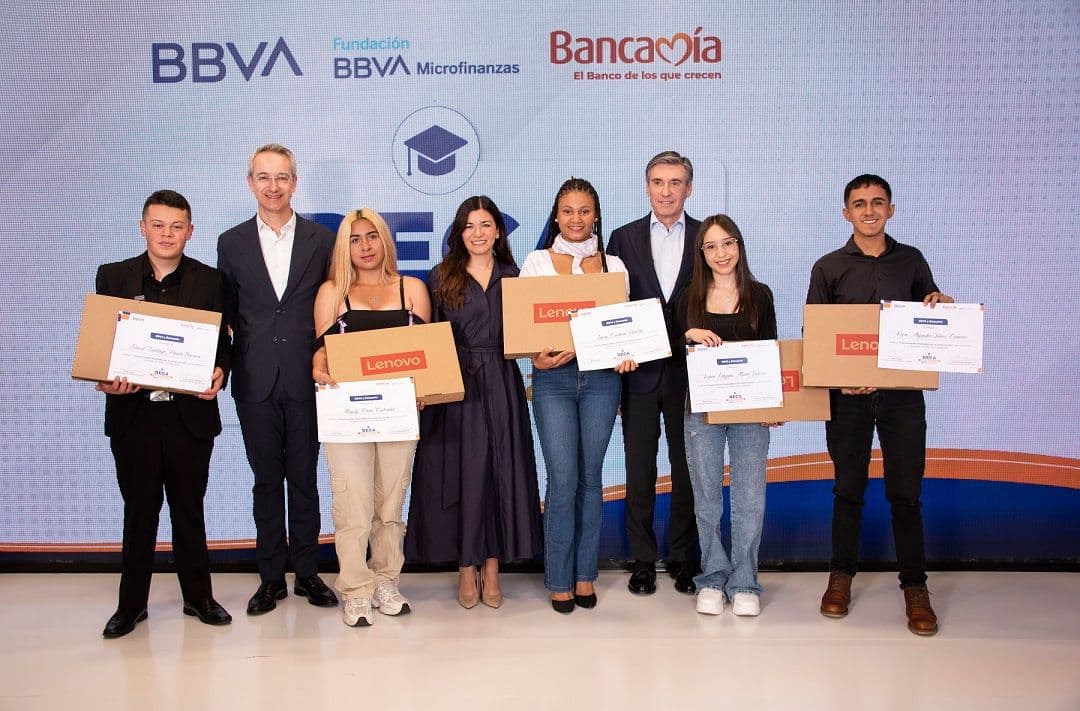 La Beca Transformando Realidades GANADORES La Beca Transformando Realidades GANADORES