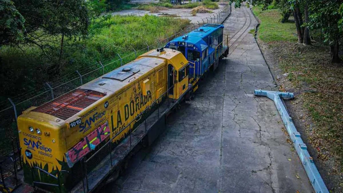 el país avanza en la rehabilitación, modernización y ampliación de su red ferroviaria. Con corte a septiembre de 2025, ya se han estructurado y/o adjudicado 525,45 kilómetros de vías férreas