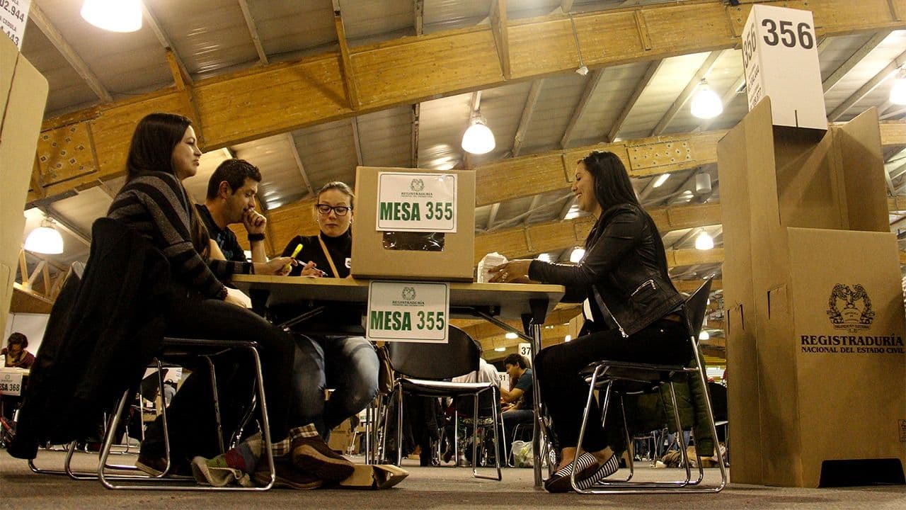 El objetivo es claro: acercar el proceso electoral a la gente, eliminar barreras logísticas y fortalecer la democracia mediante una mayor participación ciudadana.