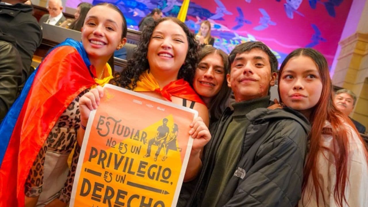 Ministerio de Educación Nacional informe contraloría