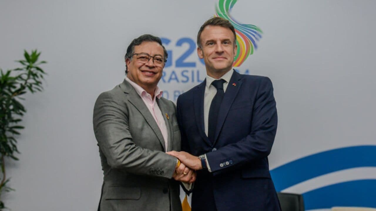 photologuephotos2025-07_nunca_le_doy_lecciones_a_alguien_del_sur_y_es_extrano_recibirlas_el_cruce_entre_petro_y_macron_en_debate_sobre_el_cambio_climaticojpg