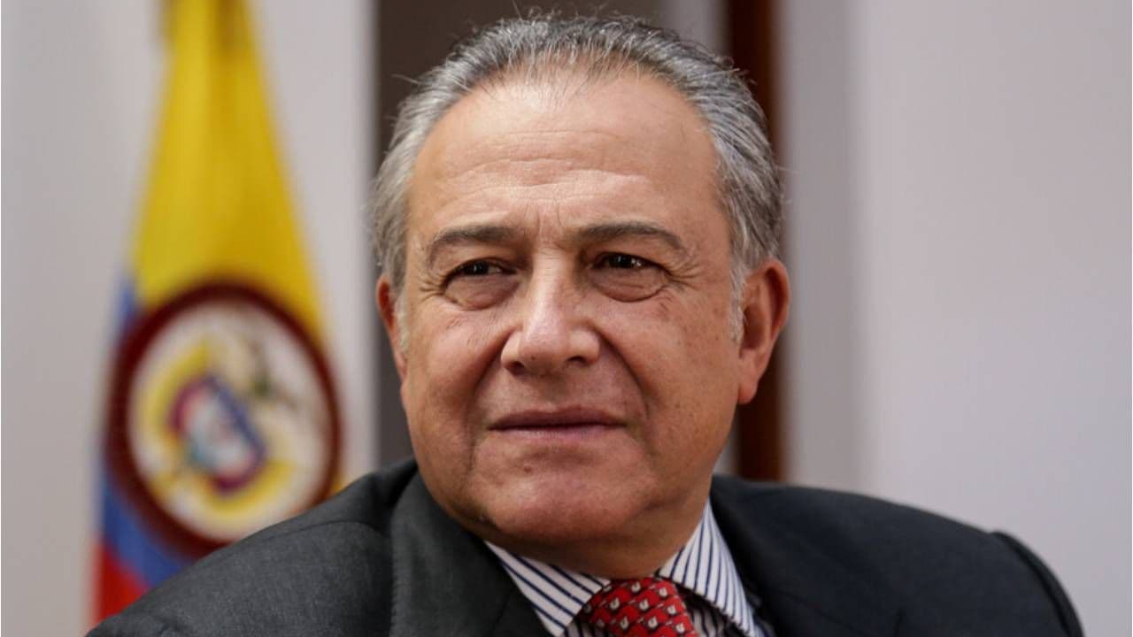 Exvicepresidente y general (r) Óscar Naranjo Trujillo