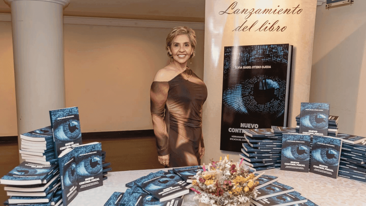 Elvia isabel Otero abogada candidata contralor