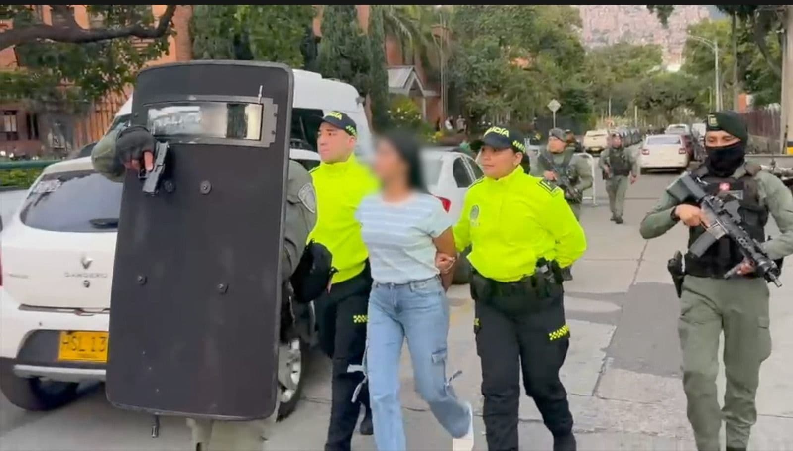alias La llavera alias La llavera