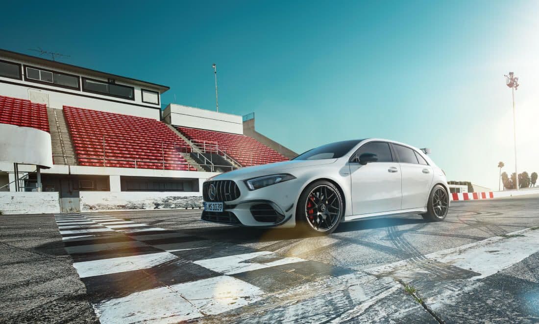 photologuephotos2022-11mercedesjpg
