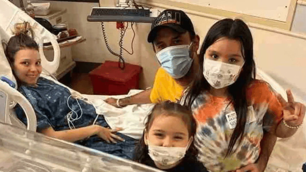photologuephotos2023-01mama_cancer_1png