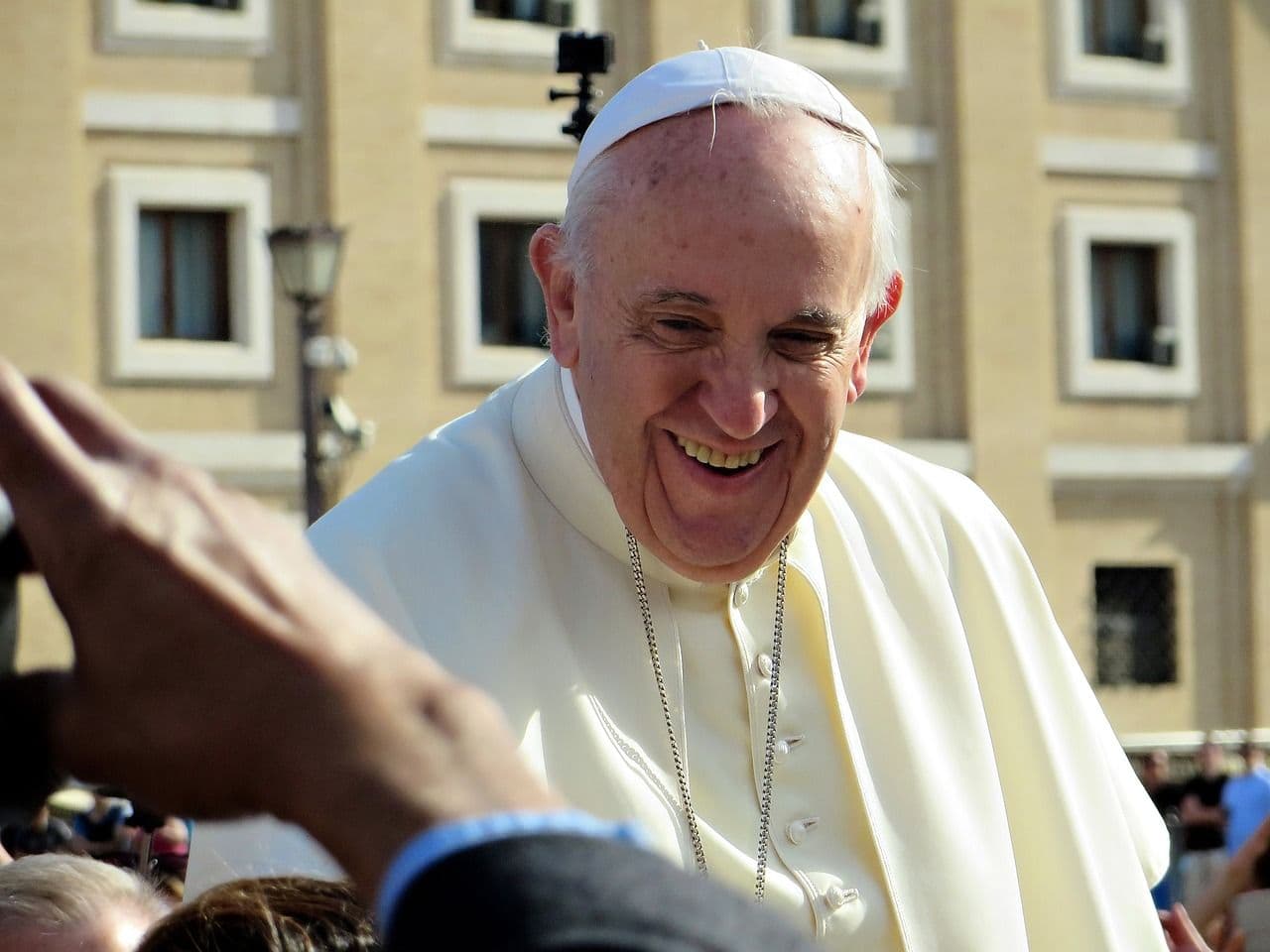 photologuephotos2023-04pope-francis-g9bd19238a_1280jpg