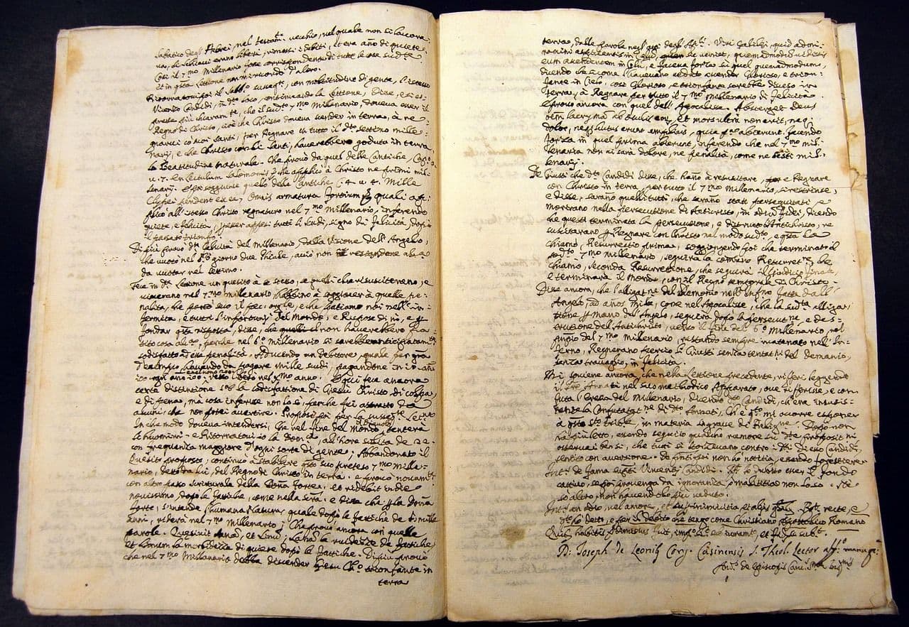 photologuephotos2023-06manuscript-g53b08c49b_1280jpg
