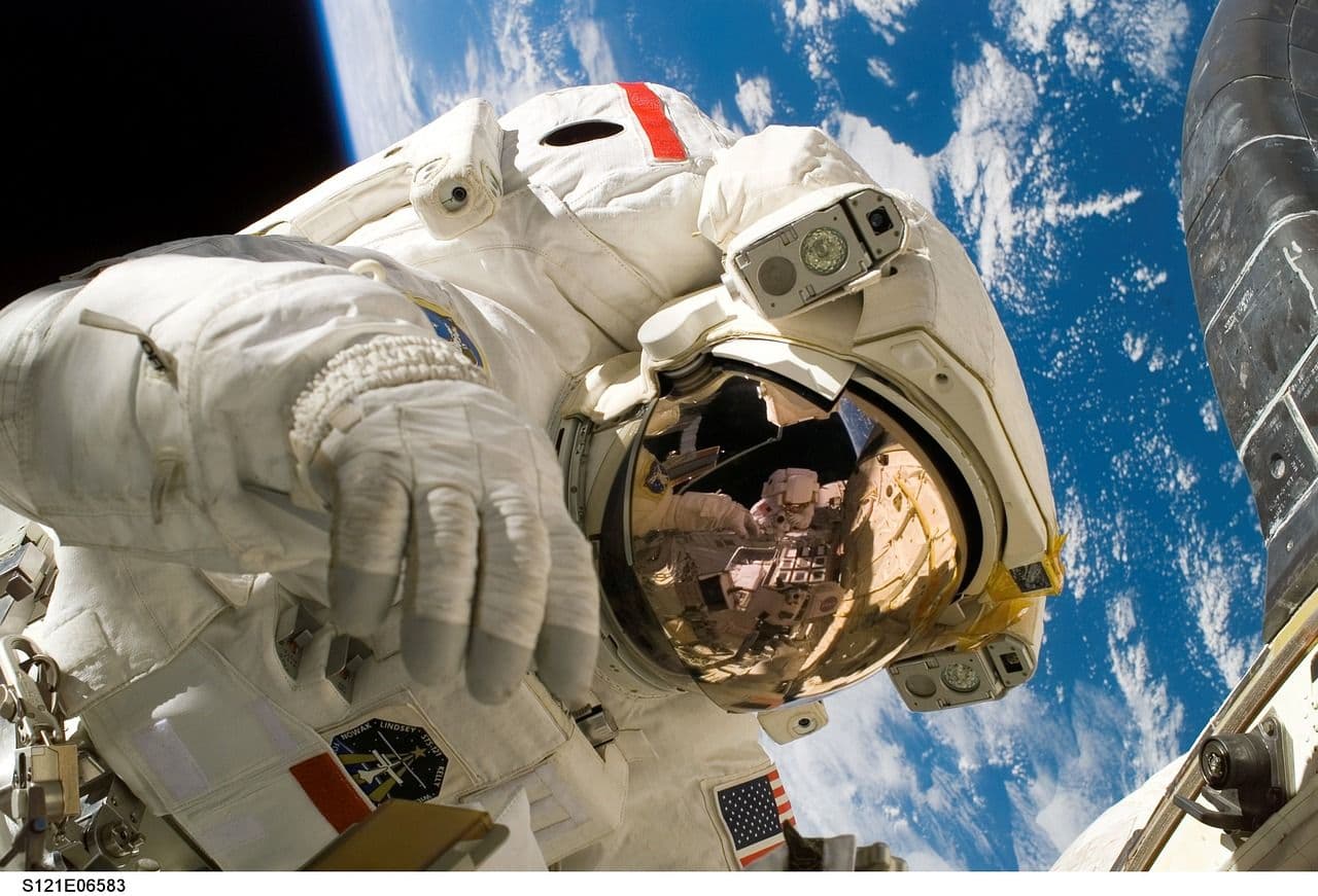 photologuephotos2023-05astronaut-gd941dafcc_1280jpg