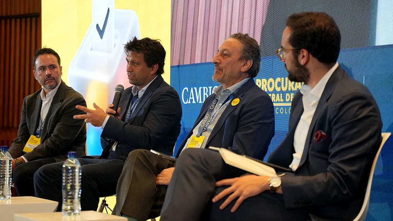 “La sobrerregulación es perjudicial”: expertos reflexionan sobre el impacto de la Ley de Encuestas previo a las elecciones