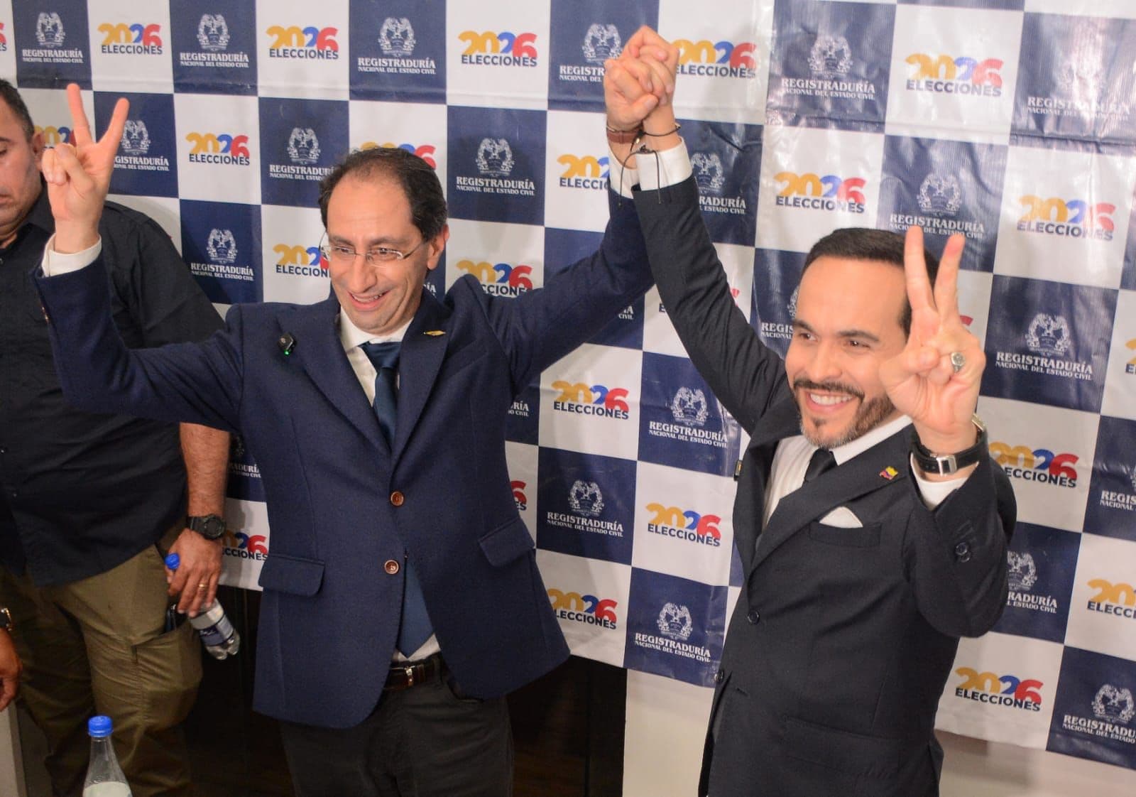 El partido Colombia Justa Libres anunció su respaldo a Abelardo de la Espriella El partido Colombia Justa Libres anunció su respaldo a Abelardo de la Espriella