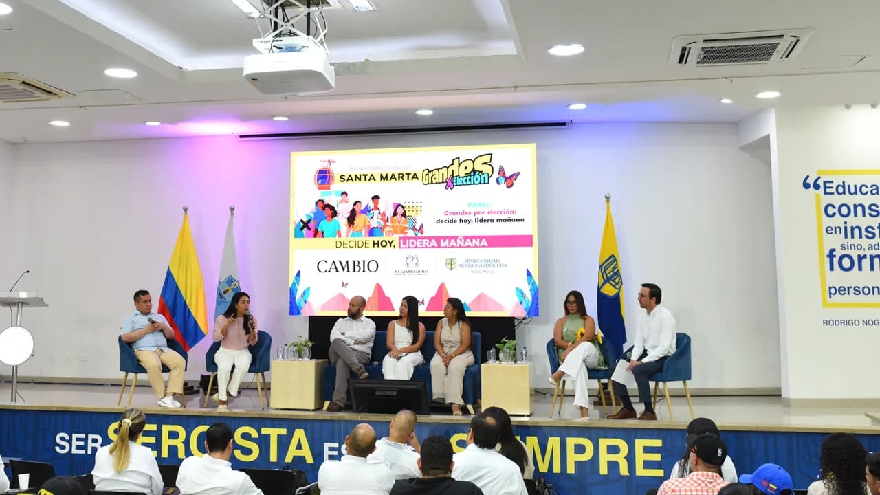 Consejos de Juventud: Santa Marta abrazó el liderazgo joven en el conversatorio 'Grandes por elección: decide hoy, lidera mañana' Consejos de Juventud: Santa Marta abrazó el liderazgo joven en el conversatorio 'Grandes por elección: decide hoy, lidera mañana'