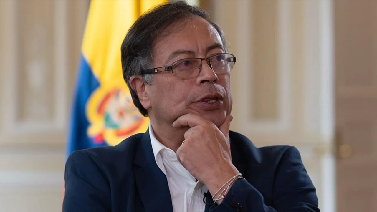 presidente_gustavo_petro_entrevista_cambio_constituyente.jpeg presidente_gustavo_petro_entrevista_cambio_constituyente.jpeg