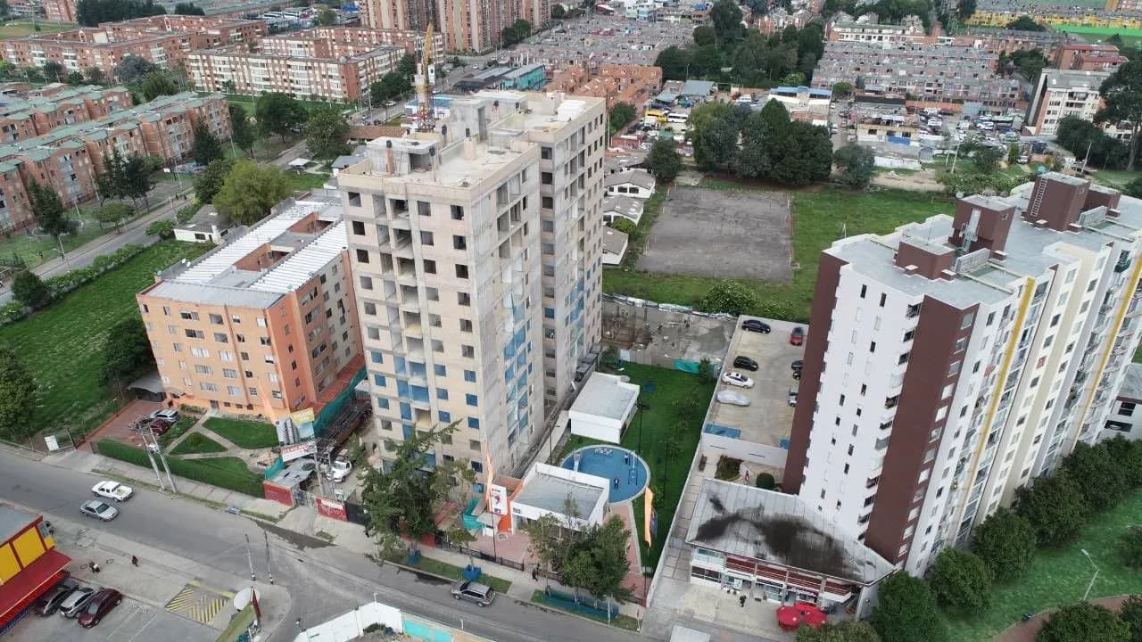 photologuephotos2024-07davivienda_entro_a_la_guerra_de_tasas_de_interes_y_las_bajo_en_sus_creditos_de_vivienda_0jpg photologuephotos2024-07davivienda_entro_a_la_guerra_de_tasas_de_interes_y_las_bajo_en_sus_creditos_de_vivienda_0jpg