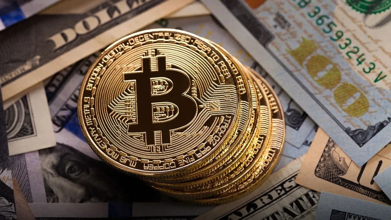 photologuephotos2024-04bitcoinjpg photologuephotos2024-04bitcoinjpg