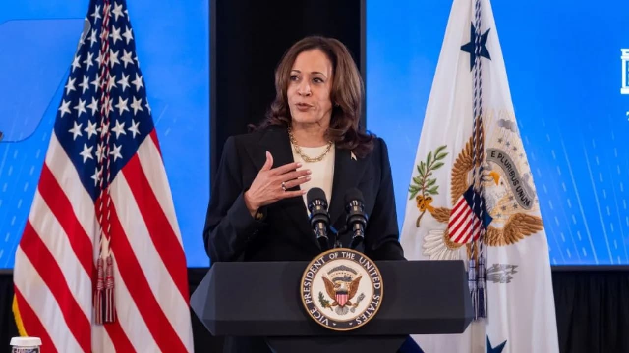 photologuephotos2024-08posible-formula-vicepresidencial-kamala-harrisjpg photologuephotos2024-08posible-formula-vicepresidencial-kamala-harrisjpg