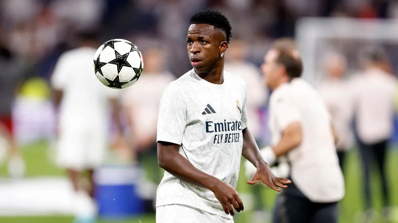 photologuephotos2024-09vinicius_junior_en_el_calentamiento_del_real_madrid_antes_de_su_debut_en_champions_leaguejpg photologuephotos2024-09vinicius_junior_en_el_calentamiento_del_real_madrid_antes_de_su_debut_en_champions_leaguejpg