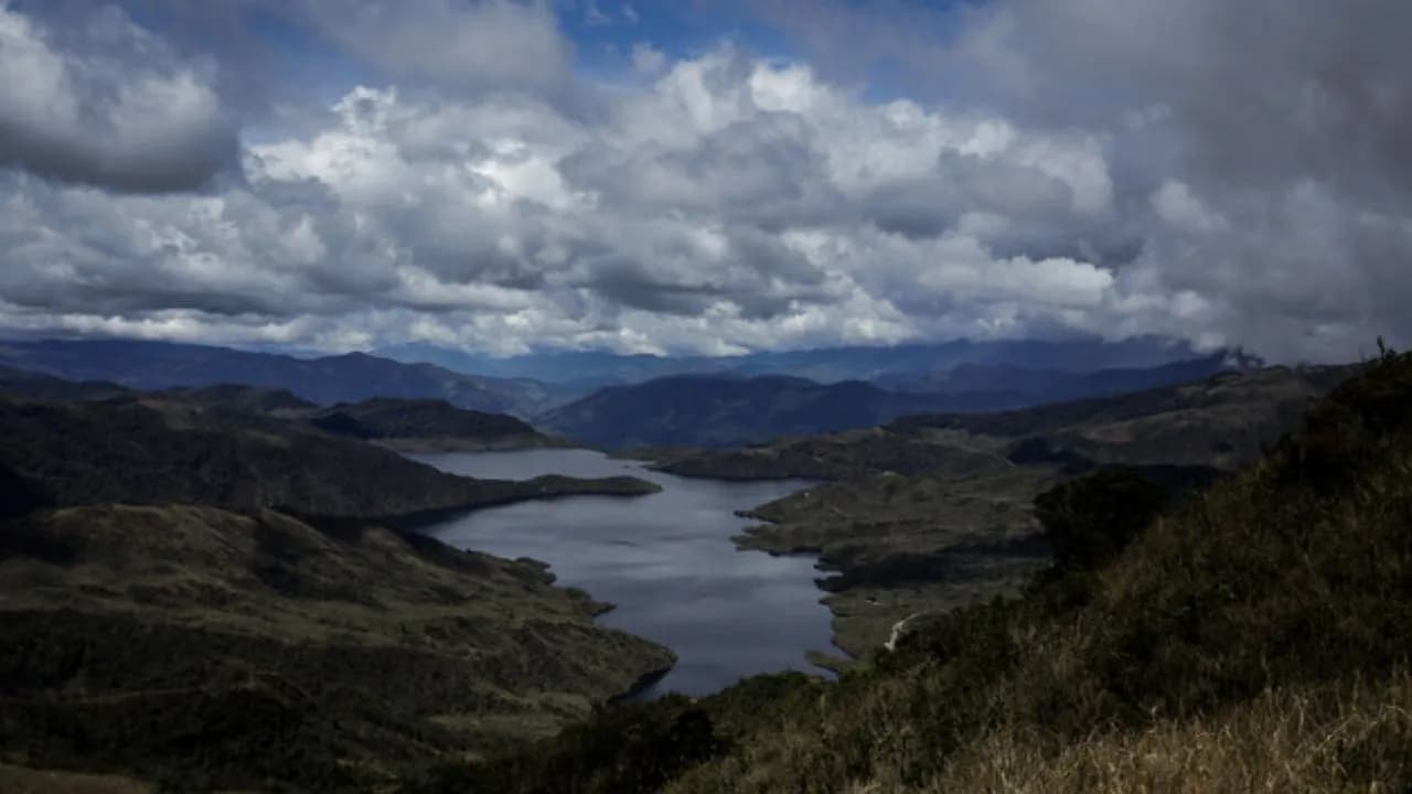 photologuephotos2024-11paramo_de_chingazajpg photologuephotos2024-11paramo_de_chingazajpg