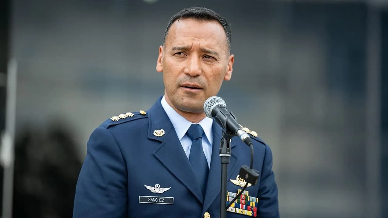 photologuephotos2025-02general_pedro_sanchezjpg photologuephotos2025-02general_pedro_sanchezjpg