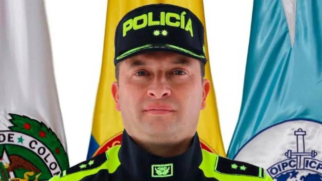 photologuephotos2025-02nuevo_director_de_la_policiajpg photologuephotos2025-02nuevo_director_de_la_policiajpg