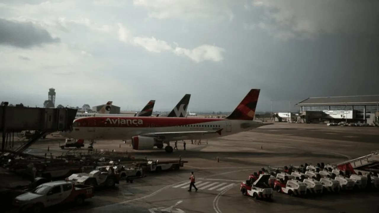 photologuephotos2025-03aeropuerto_el_doradopng photologuephotos2025-03aeropuerto_el_doradopng