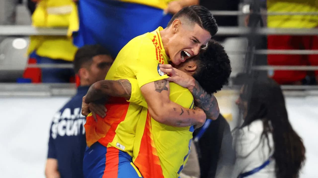 photologuephotos2025-04james_rodriguez_y_luis_diaz_campeones_de_copa_america_2024png photologuephotos2025-04james_rodriguez_y_luis_diaz_campeones_de_copa_america_2024png