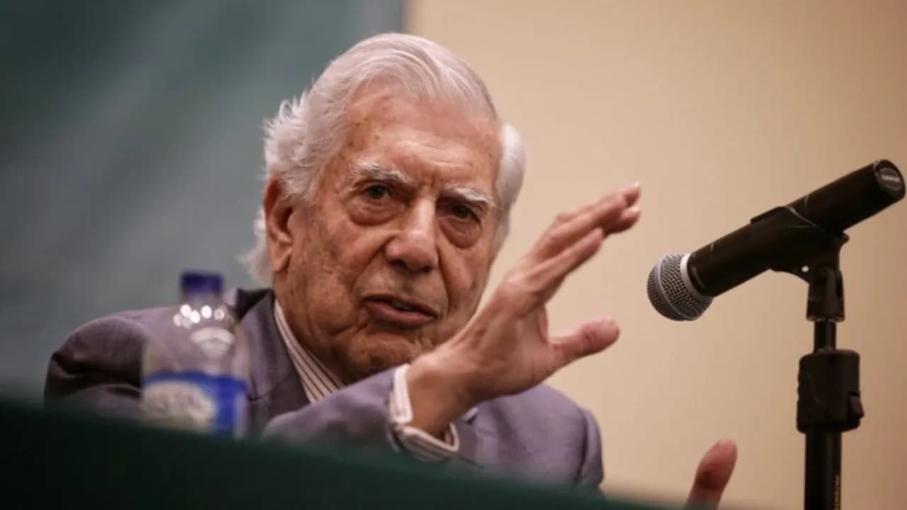 photologuephotos2025-04murio_a_los_89_anos_anos_el_premio_nobel_de_literatura_mario_vargas_llosajpg photologuephotos2025-04murio_a_los_89_anos_anos_el_premio_nobel_de_literatura_mario_vargas_llosajpg