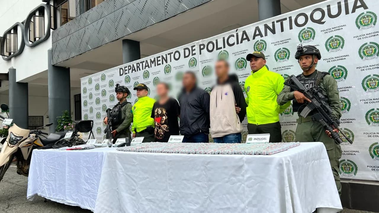 photologuephotos2025-05clan_antioquiajpg photologuephotos2025-05clan_antioquiajpg