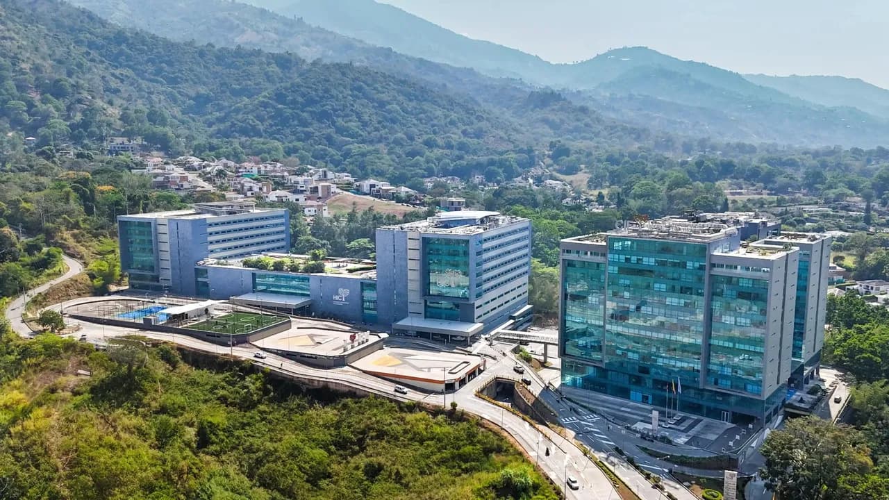 photologuephotos2025-07el-hospital-internacional-de-colombia-innovacin-mdica-que-transforma-la-atencin-en-latinoamricajpg photologuephotos2025-07el-hospital-internacional-de-colombia-innovacin-mdica-que-transforma-la-atencin-en-latinoamricajpg