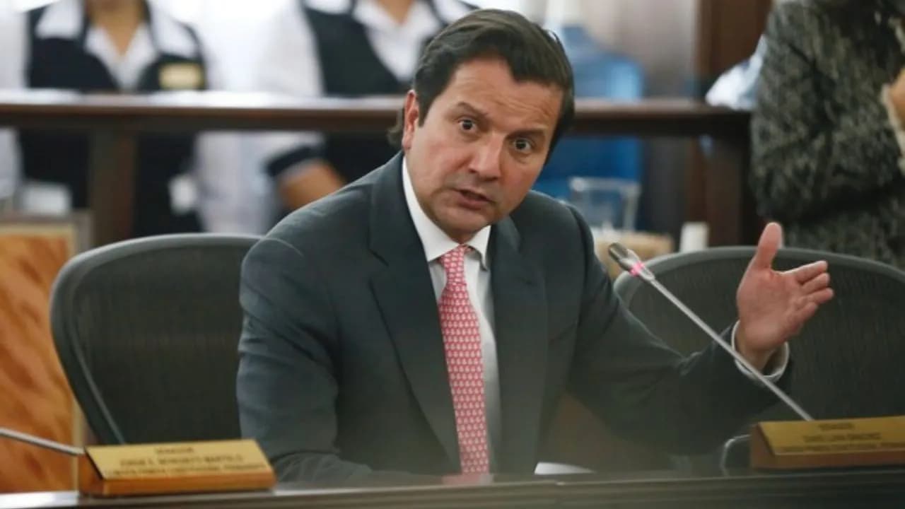 photologuephotos2025-06_configura_una_situacion_de_riesgo_grave_urgente_e_irreparable_candidato_david_luna_denuncia_robo_en_su_sedejpg photologuephotos2025-06_configura_una_situacion_de_riesgo_grave_urgente_e_irreparable_candidato_david_luna_denuncia_robo_en_su_sedejpg