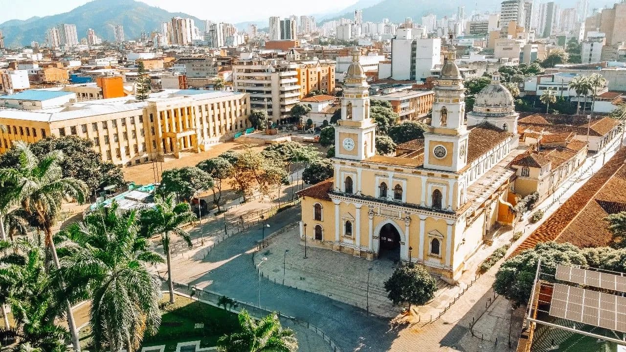 photologuephotos2025-08bucaramanga-santander-parque-garcia-rovira-lugar-historico-y-centro-comercial_1jpg photologuephotos2025-08bucaramanga-santander-parque-garcia-rovira-lugar-historico-y-centro-comercial_1jpg