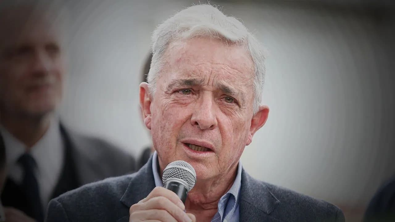 Álvaro Uribe Vélez, expresidente de Colombia. Álvaro Uribe Vélez, expresidente de Colombia.