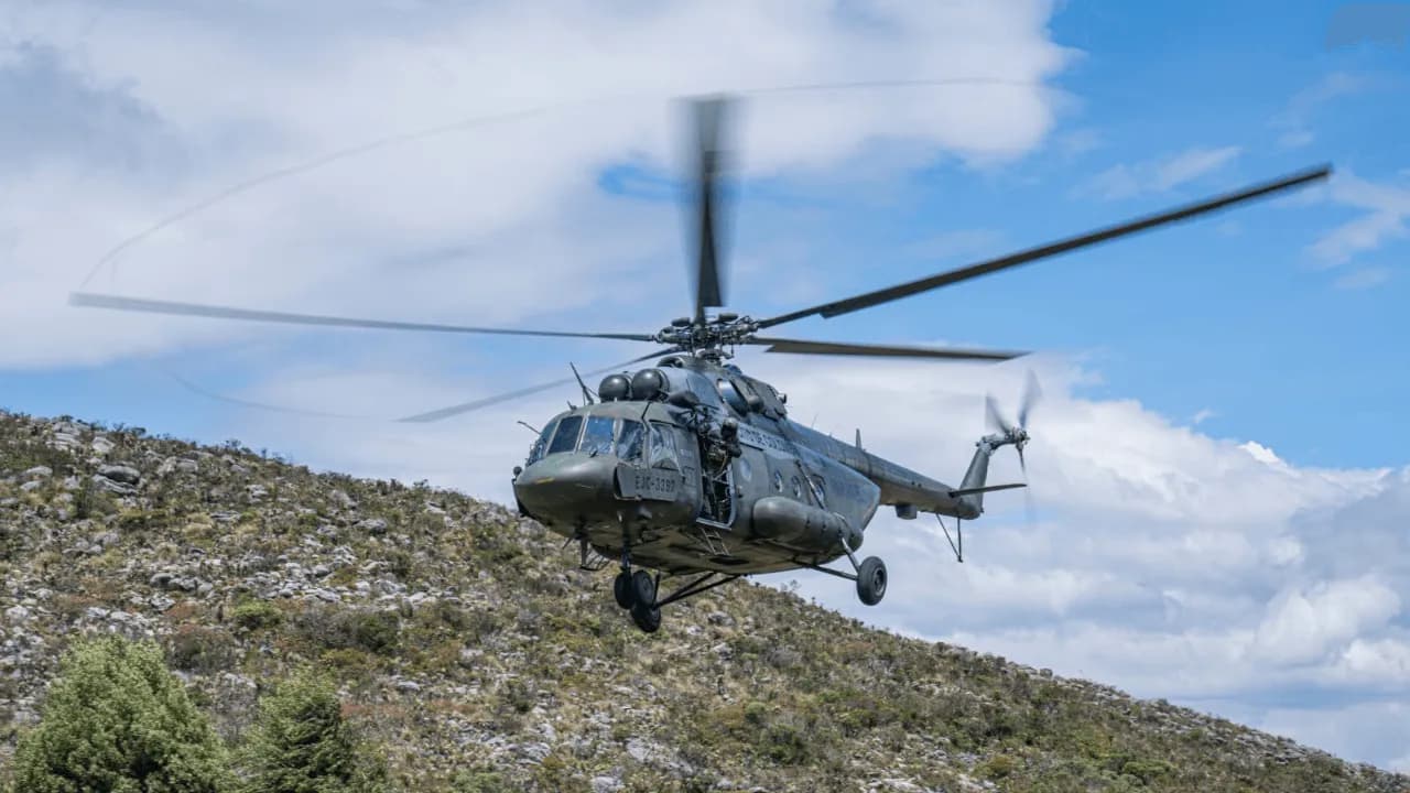 helipcotero Mi-17 helipcotero Mi-17