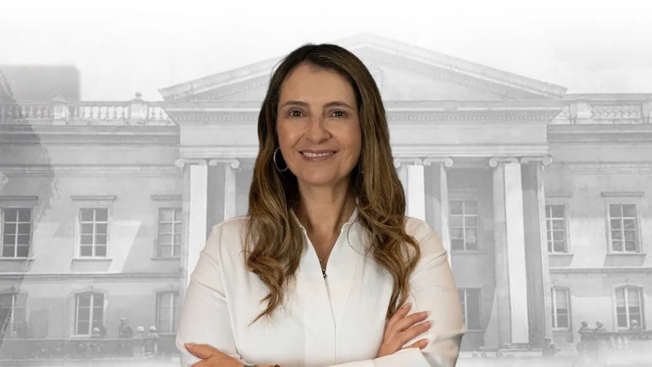 PALOMA VALENCIA EXPERTOS PALOMA VALENCIA EXPERTOS