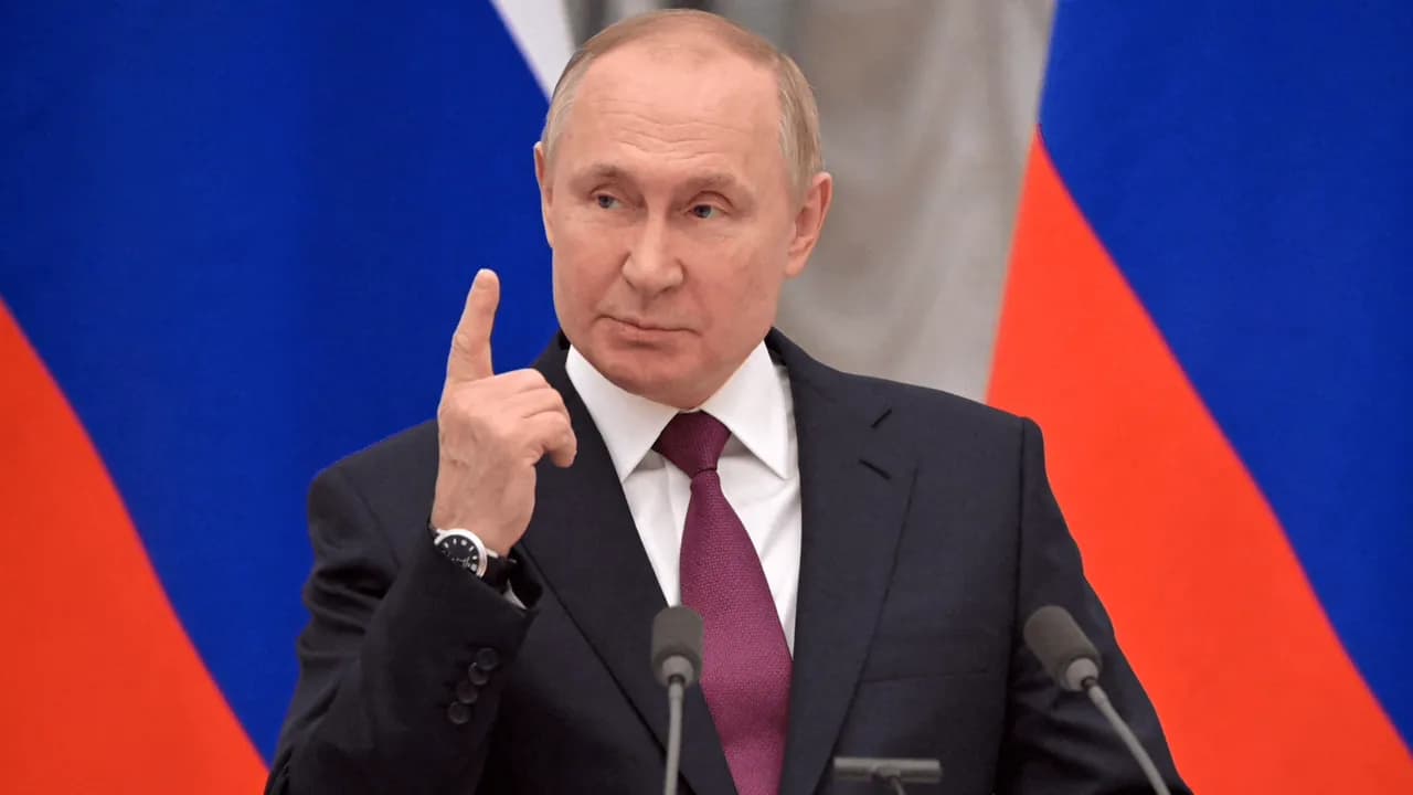 photologuephotos2022-02putin_0png photologuephotos2022-02putin_0png